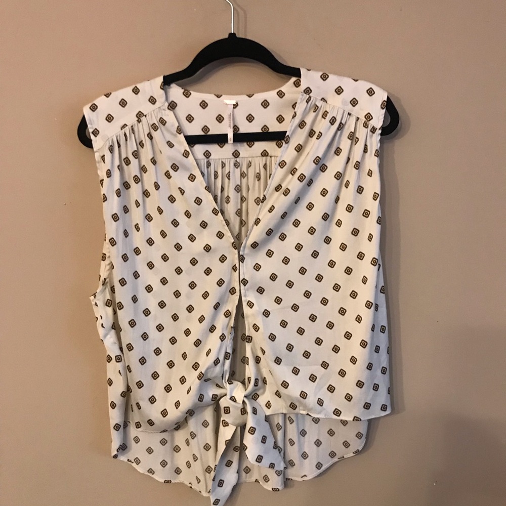 Free people Flowy paisley top!